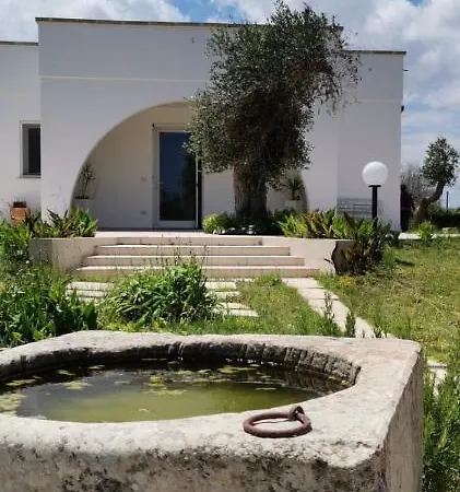 Alojamento de Acomodação e Pequeno-almoço B&B Villa Bello Otranto