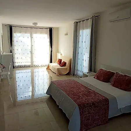 Πανσιόν Villa Bello Οτράντο