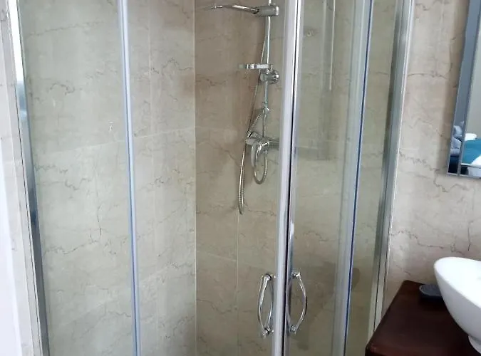 B&B Villa Bello לינה וארוחת בוקר 3*